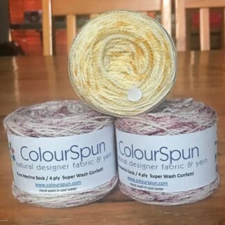 Pure Merino Confetti Ombre– 6 shades of a colour are randomly sprinkled in order to to give a dappled effect on a single ball of yarn.